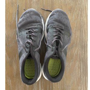 Women's Reebok Round Toe Athletic Running Canvas Sneaker